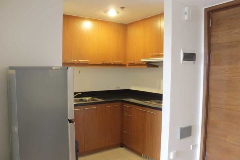mp-1br-balcony-kitchen