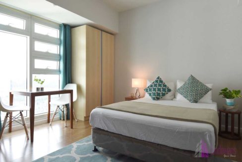 Alvin_SolineaT1_Studio_AyalaBusinessPark_01-bedroom-1200x800