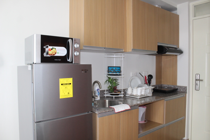 Amani-Grand-stu-512-kitchen