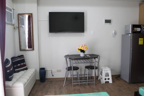 Amani-Grand-stu-512-tv