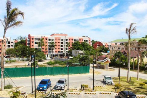 Amani-grand-stu-2nd-view