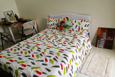 Horizon101-stu-nech-bed