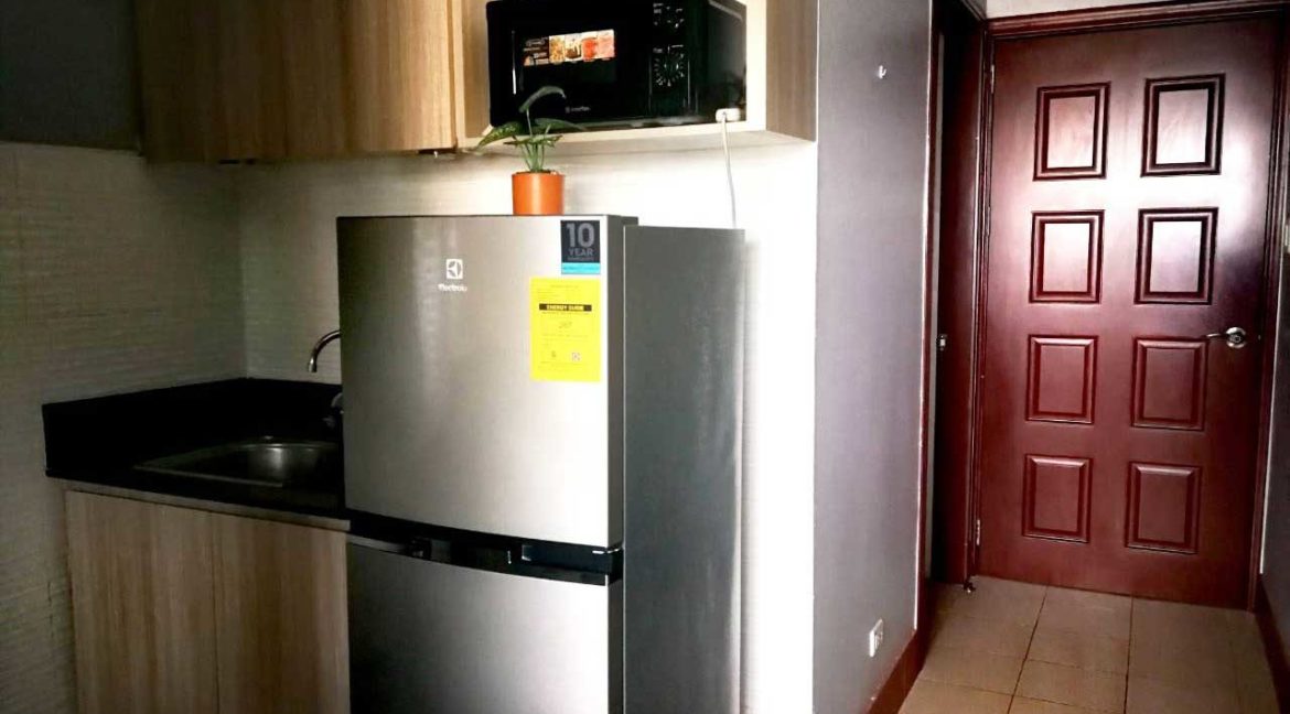 KAMPUTHAW-TRILLIUM-KTS01-kitchen-1280x800
