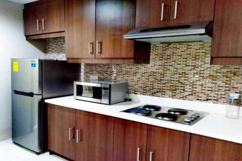 LP115-Padgett-Place-Lahug-Pic7-1200x800