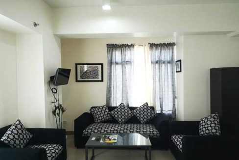 Mabolo-Garden-Flats-MM102-sala