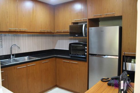 T1_1BR_222_kitchen-1200x800