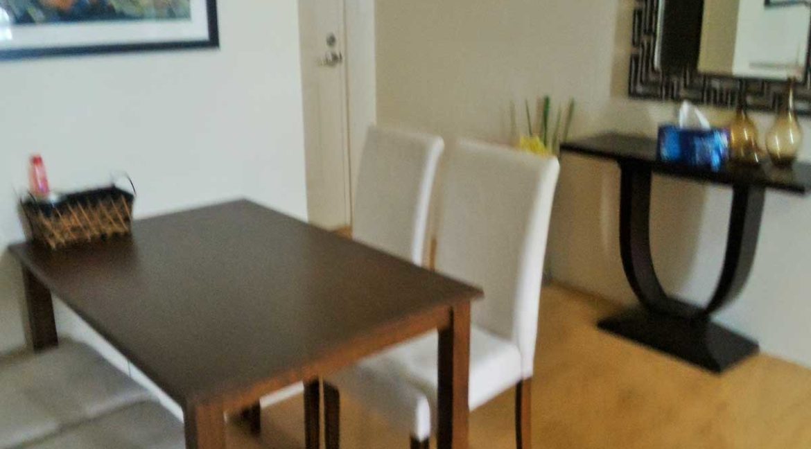 aidatowers-1br-2-dining-1200x800