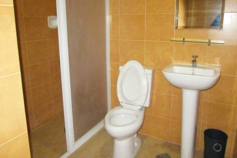 apartelles-bathroom-1200x800