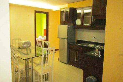 apartelles-dining-1200x800