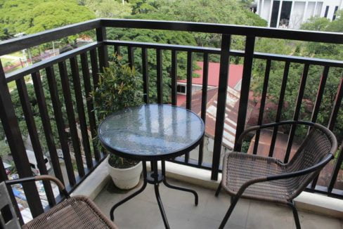 azalea-1br-bea-5th-balcony-1200x800