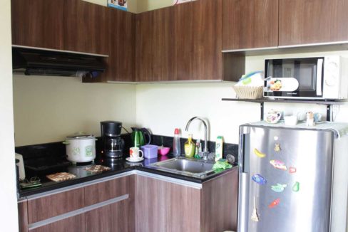 azalea-1br-bea-5th-kitchen-1200x800