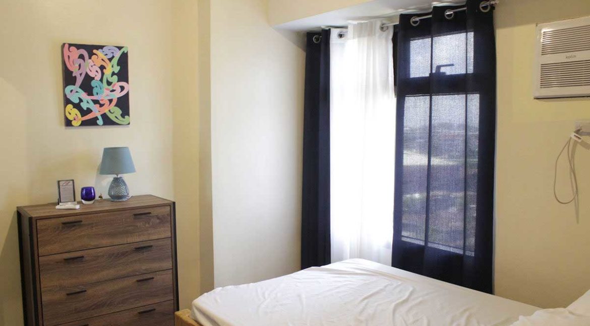 azalea-1br-jas-5th-bed2-1200x800