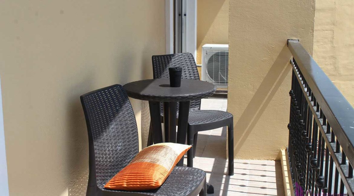 condotel-cebu-2br-apas-balcony-1200x800