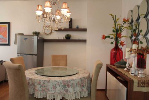 grand-cenia-1br-dining-1200x800