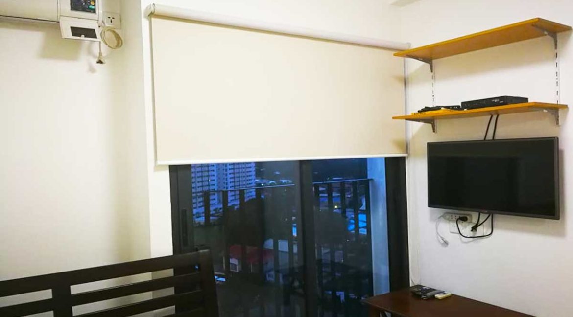 lot8-1br-living-1200x800