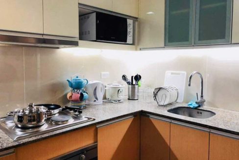 mactan-newtown-2br-kitchen-1200x800