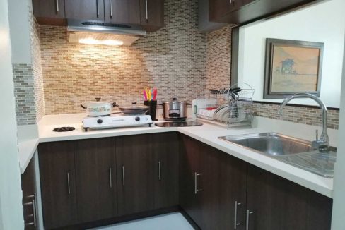 padgett-1br-stripebed-kitchen-1200x800