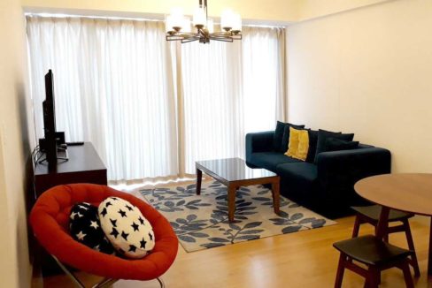 parkpoint-1br-75k-living2-1200x800