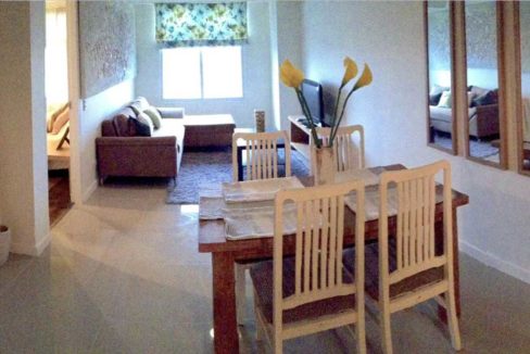 sedona-1br-beth-19th-dining2-1200x800