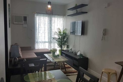 solinea-1br-jas-living2-final-1200x800
