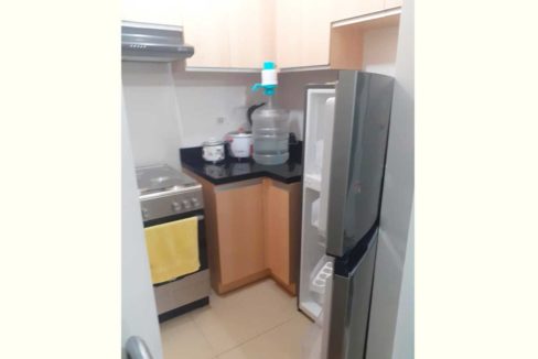 solinea-2br-ron-kitchen-1200x800