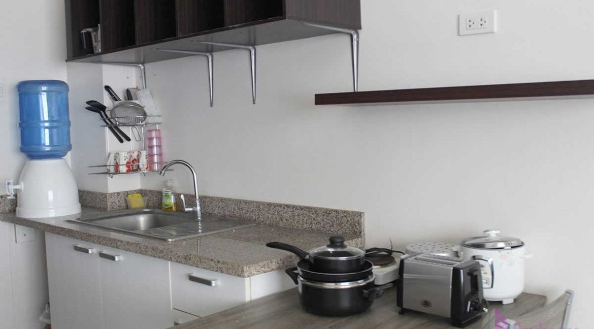 spianada-1bedroom-5thfloor-kitchen-1200x800