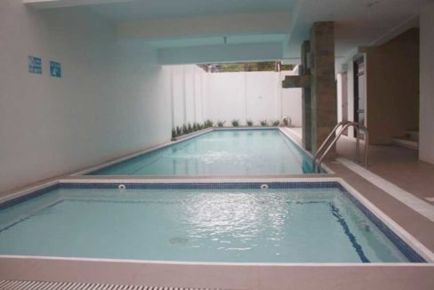 the-courthyard-swimmingpool-1200x800