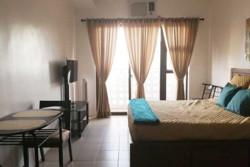 trillium-studio-22sqm-bed-firstlook-1200x800