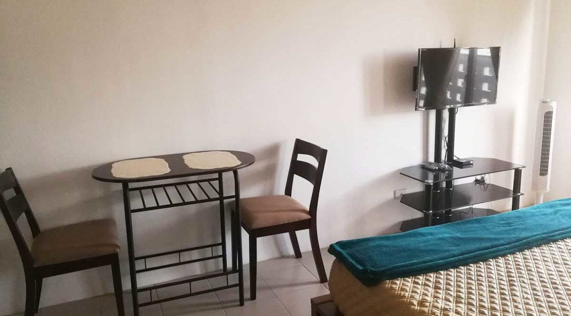 trillium-studio-22sqm-dining-1200x800