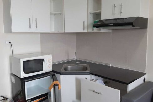 avida-atria-615-stu-kitchen