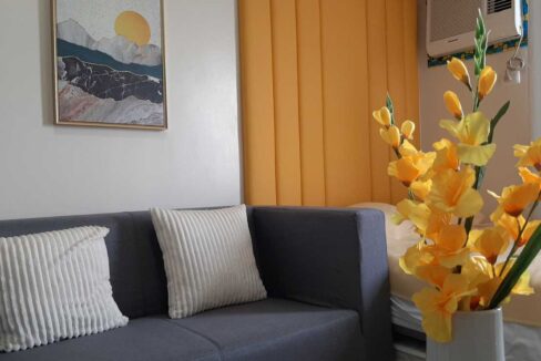 avida-atria-615-stu-sofa