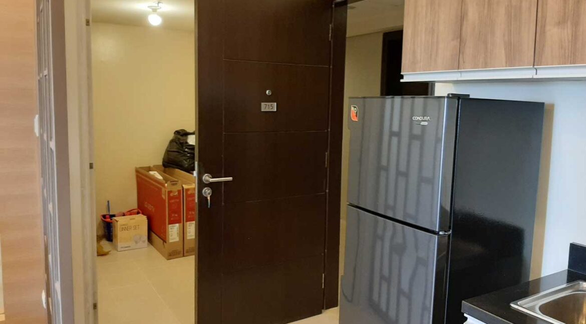 avida-atria-S1-1br-715-stockroom