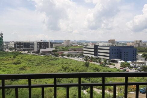 avida-atria-S1-1br-715-view2