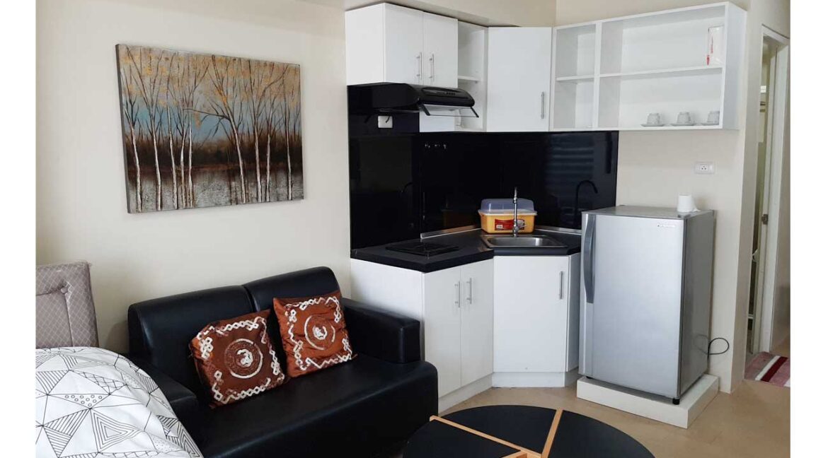 avida-atria-rent-1br-11-kitchen