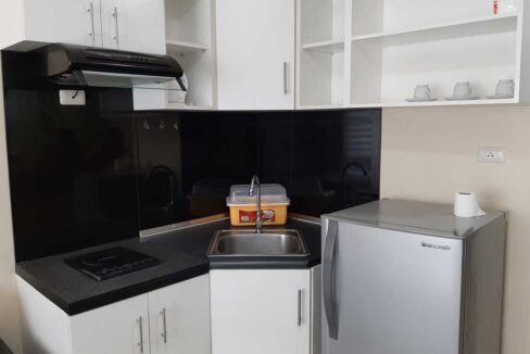 avida-atria-rent-1br-11-kitchen-2