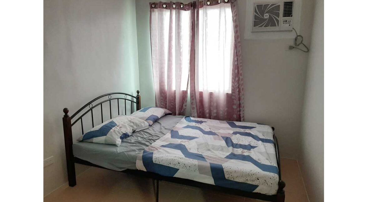 one-spatial-2br-2318-bedrrom-1