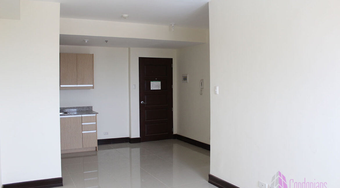 1BR_Grandresidences_backview2