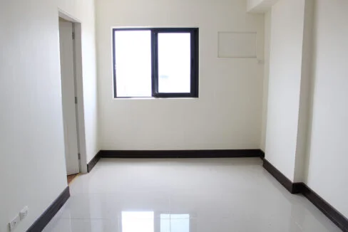 1BR_Grandresidences_fronview