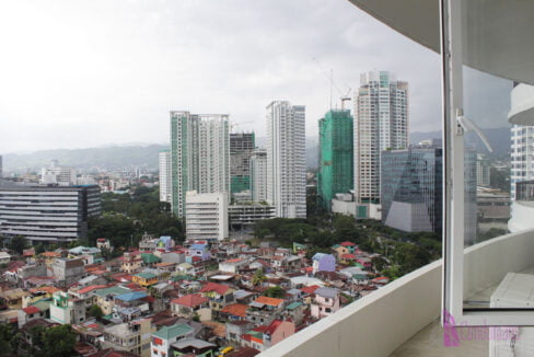 1br-ayala-view2-copy