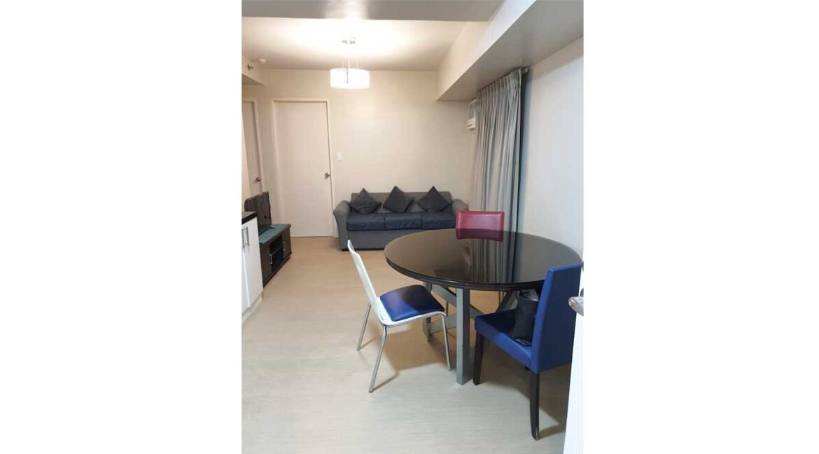 avida-towers-2br-virgie-58-dining