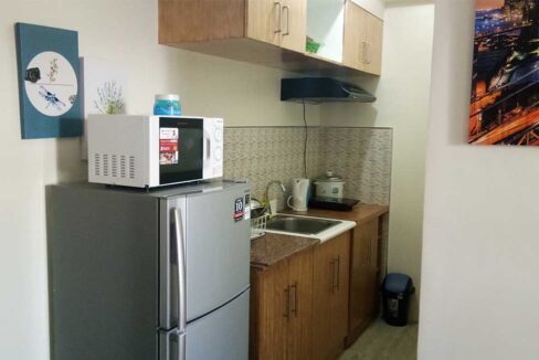 amaia-leni-rent-kitchen