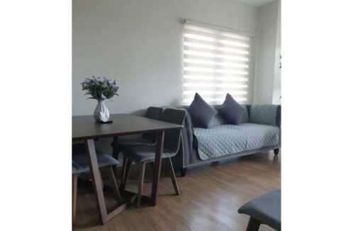 solinea-7th-2br-dining