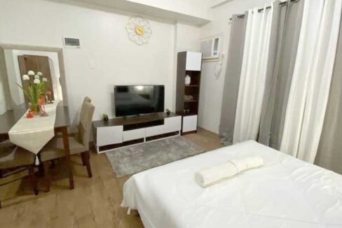Amani-Stu-ngrace-bed