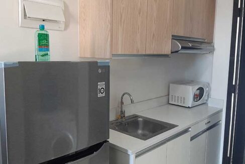 rent-bamboo-bay-stu-11th-kitchen