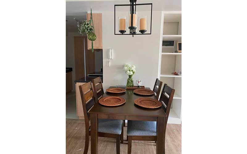 solinea-1br-jas-rent-dining