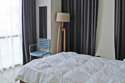 1br-8-newtown-rent-yum-1