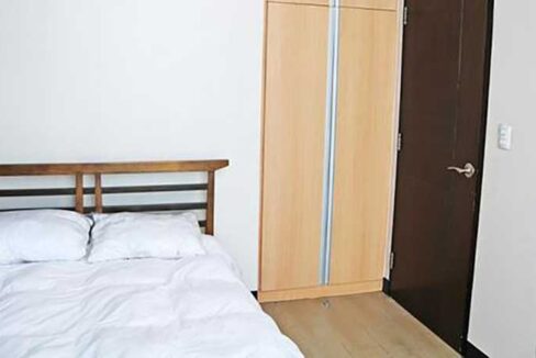 1br-8-newtown-rent-yum-2