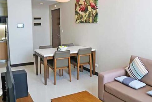 1br-8-newtown-rent-yum-3