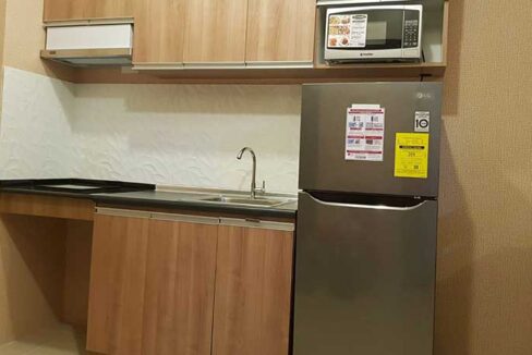avida-riala-1br-18f-kitchen