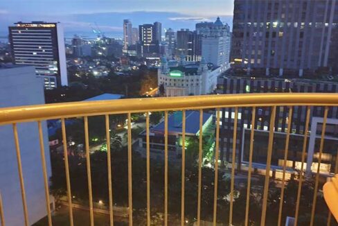 calyx-centre-2br-rent-IC274-balcony